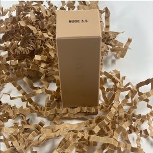 NEW KKW Beauty Lipstick 💄 Nude 3.5